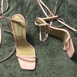 Steve Madden lace heels